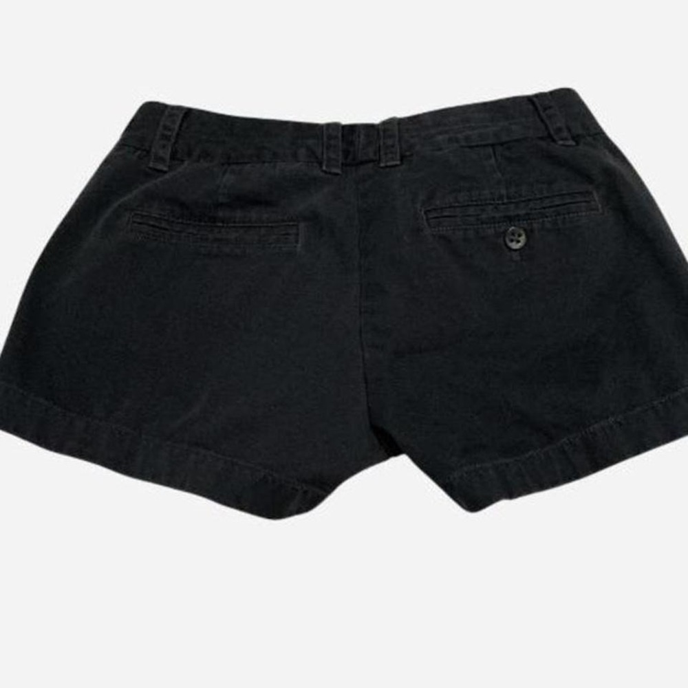J.Crew‎ chino casual short in navy blue, made with 100% cotton